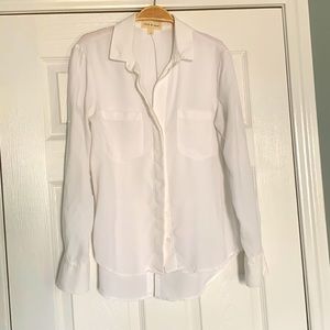 Cloth & stone white collared shirt with split tail